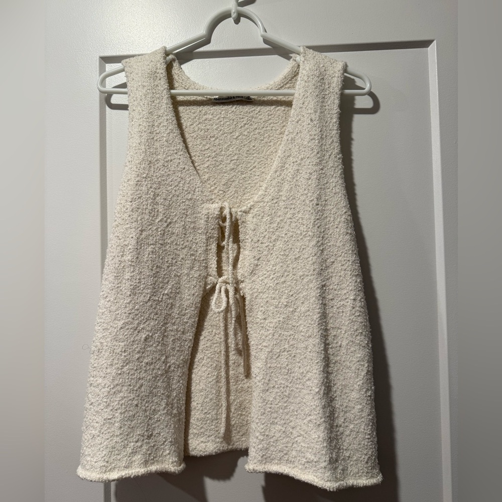 Abercrombie Tie Front White Sleeveless Top